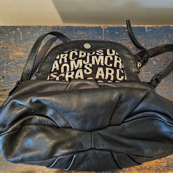 MARC BY MARC JACOBS Classic Q Natasha BLACK Leather Crossbody All Black ~1990's - Picture 16 of 16